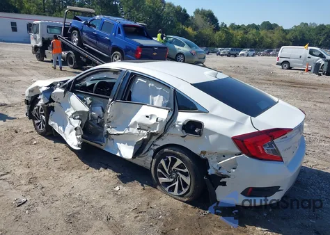 2018 Honda Civic Ex z USA, uszkodzony, nr VIN 19XFC2F75JE014180